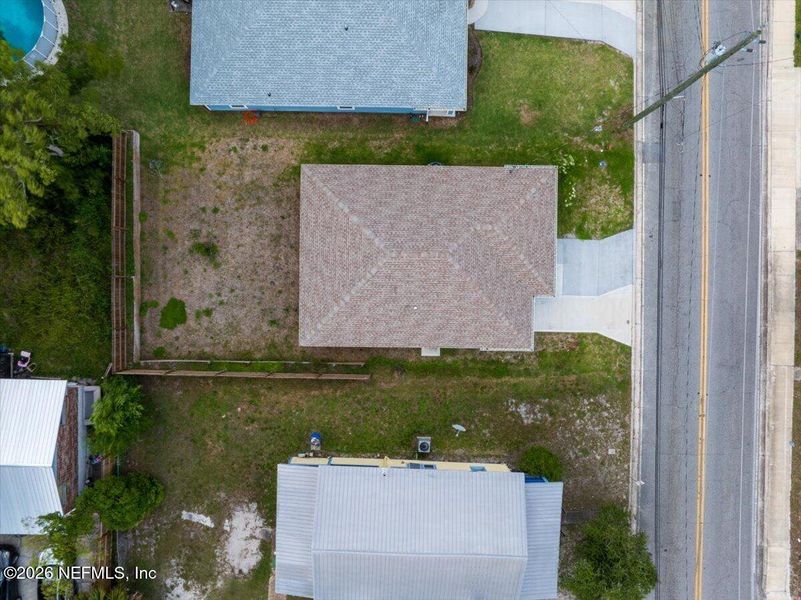 Exterior details and patio area of a home in , Palatka (Image 16).