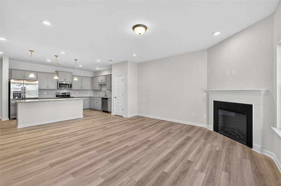Spacious, unfurnished interior of a new home in Jameson Towns, Temple (Image 23).