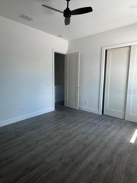 Spacious, unfurnished interior of a new home in , St. Petersburg (Image 9). Spacious, unfurnished interior of a new home in , St. Petersburg (Image 9).