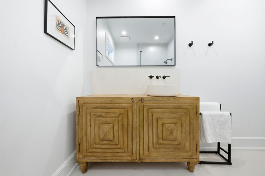 Image 35 of a home in .