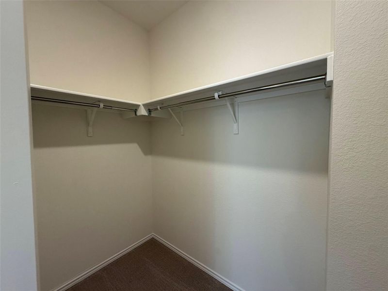 Spacious, unfurnished interior of a new home in River Bluff, Leander (Image 17).