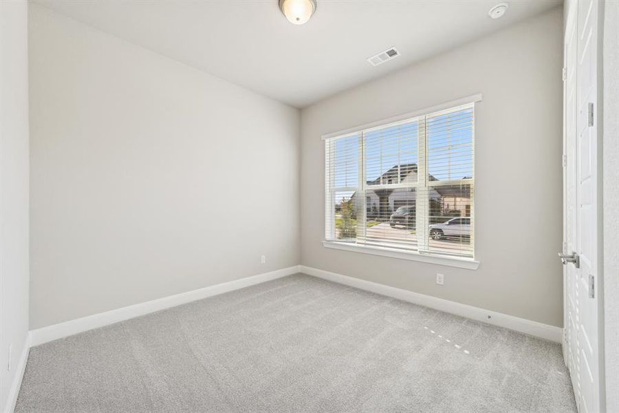 Spacious, unfurnished interior of a new home in Mantua Point Classics, Van Alstyne (Image 27). Spacious, unfurnished interior of a new home in Mantua Point Classics, Van Alstyne (Image 27).