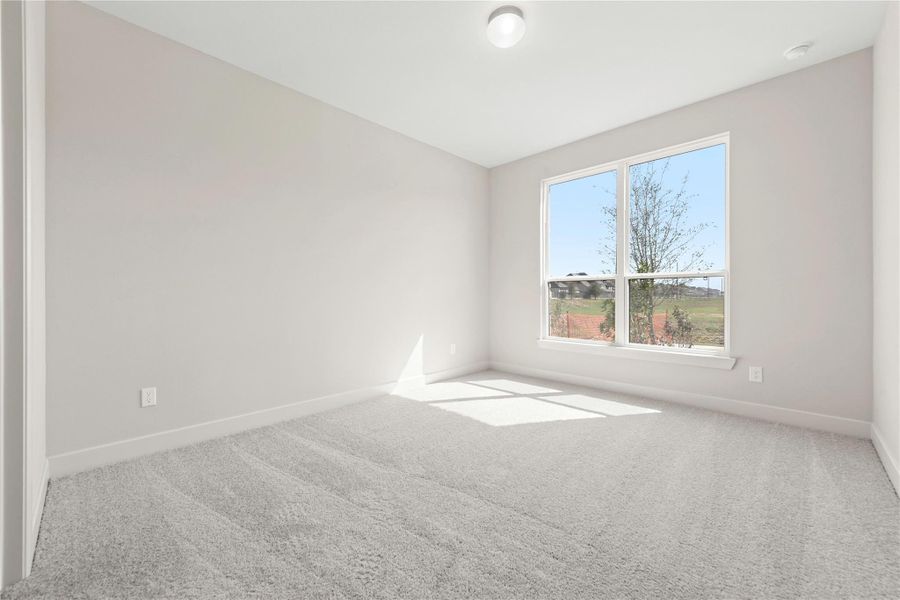 Representative image. Features, selections and colors may vary.