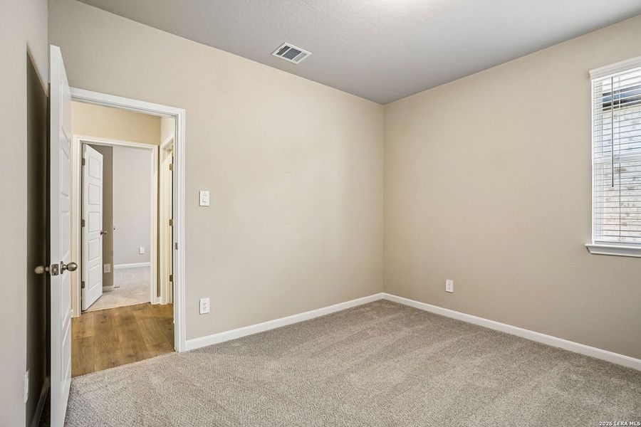 Spacious, unfurnished interior of a new home in Sagebrooke - Premier Series, San Antonio (Image 33).