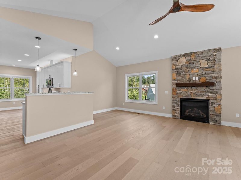 Image 36 of a home in .