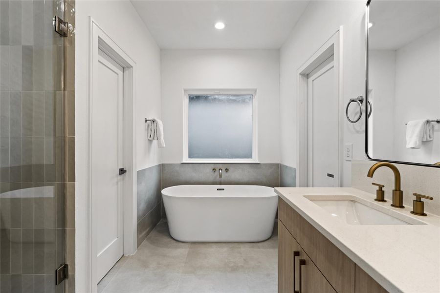 Furnished interior view inside a new home in , Houston (Image 13).