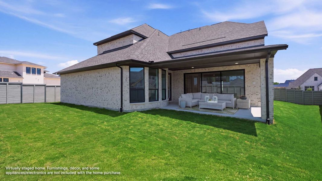 Exterior details and patio area of a home in Ramble, Celina (Image 3).