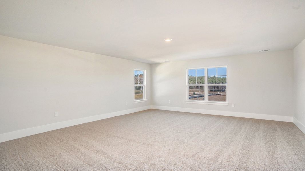 Spacious, unfurnished interior of a new home in Shell Pointe, Gilbert (Image 21).