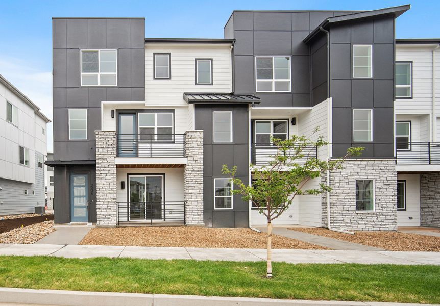 Image 41 of a home in The Commons at Victory Ridge.