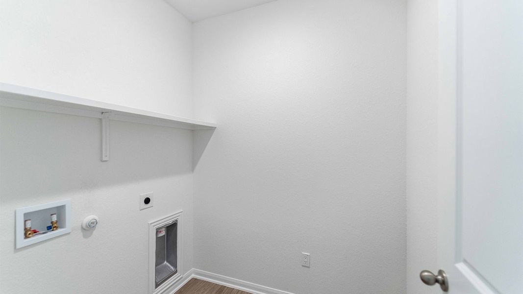 Spacious, unfurnished interior of a new home in Briarwood, Elgin (Image 23). Spacious, unfurnished interior of a new home in Briarwood, Elgin (Image 23).