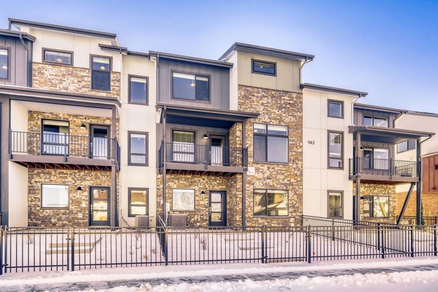 Fort Collins, CO New Home.  - Slide 1