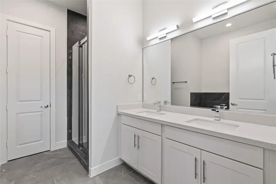 Furnished interior view inside a new home in Willowbend Point, Houston (Image 5).