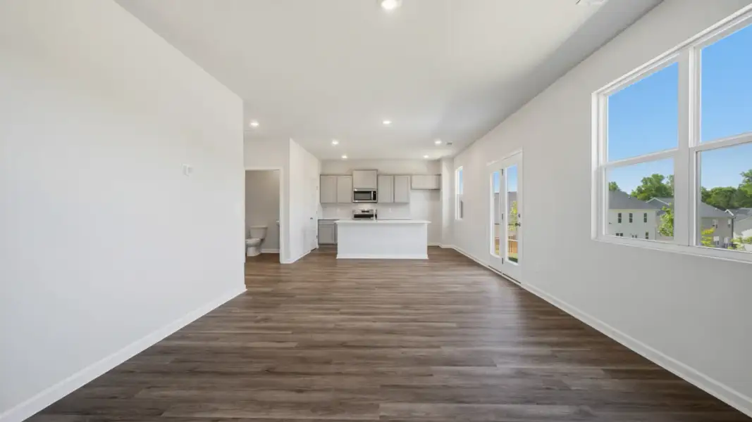 Representative unfurnished interior of a home built from the Penwell by D.R. Horton in Branford Crossing, Stockbridge (Image 21).