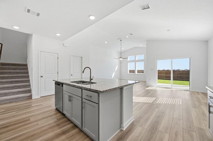 212 Crumpton Way ~ Ready Now 212 Crumpton Way ~ Ready Now