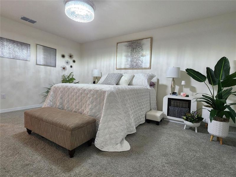 Furnished interior view inside a new home in Huntington Ridge, Ocala (Image 27). Furnished interior view inside a new home in Huntington Ridge, Ocala (Image 27).