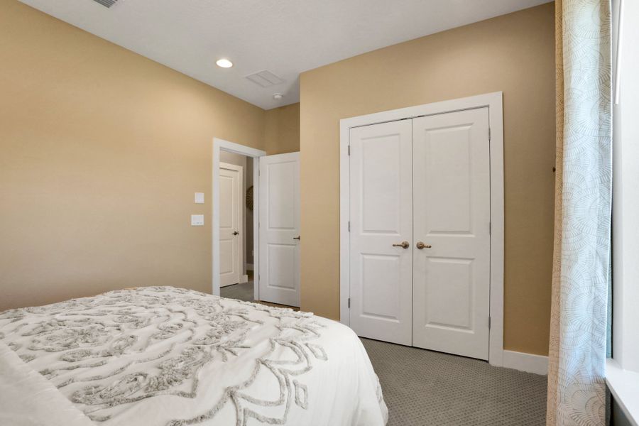 2,500sf New Home in Orange Park, FL.  - Slide 35