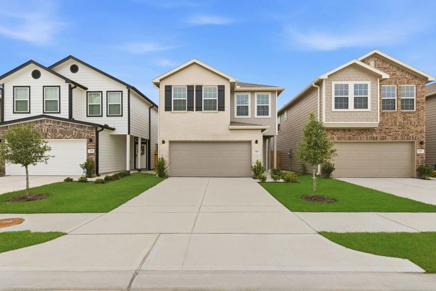 Front exterior of a new home in , Houston, TX, highlighting curb appeal (Image 2). Front exterior of a new home in , Houston, TX, highlighting curb appeal (Image 2).