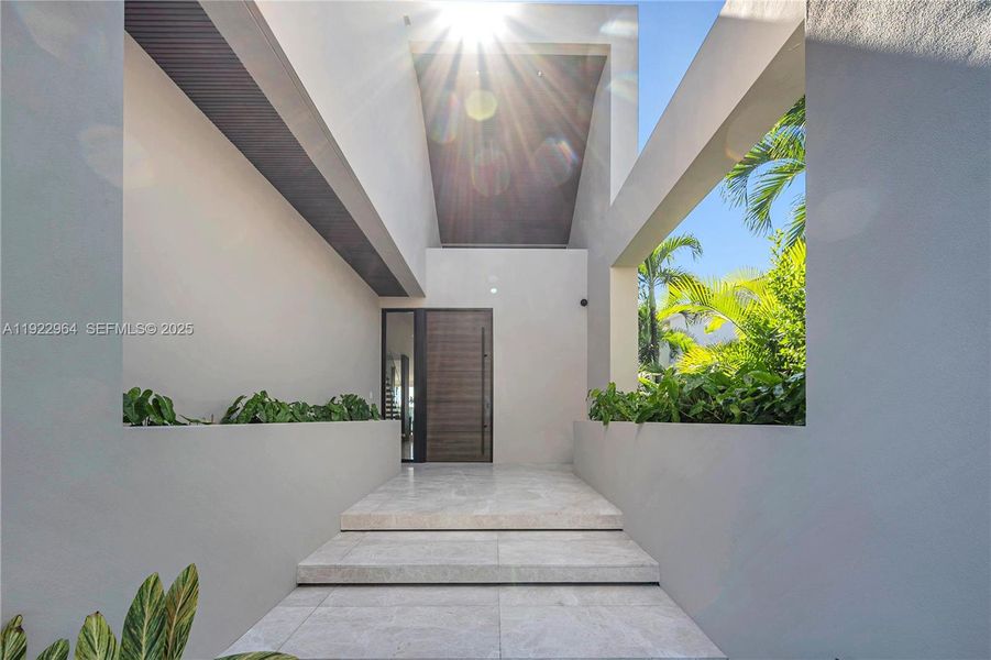 Exterior details and patio area of a home in , Miami Beach (Image 26).