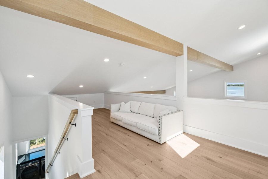 Furnished interior view inside a new home in , Charleston (Image 69).