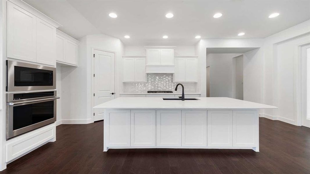Furnished interior view inside a new home in Ventana, Fort Worth (Image 10).