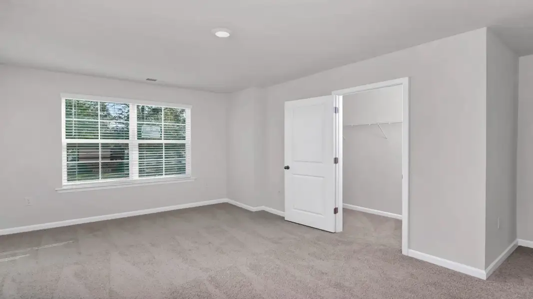 Spacious, unfurnished interior of a new home in Hunter's Branch Townhomes, Hopkins (Image 14).