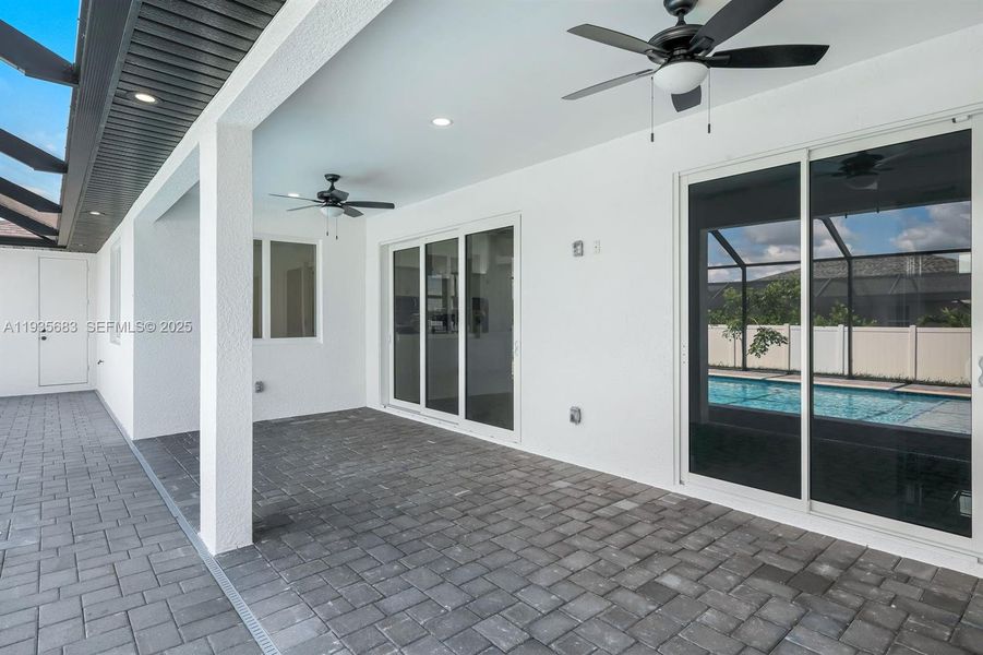 Exterior details and patio area of a home in , Cape Coral (Image 3).