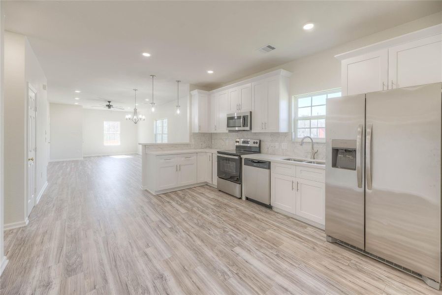 All appliances included.