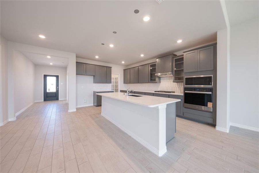 Furnished interior view inside a new home in Lake Pointe: Lake Pointe at Paloma Creek, Little Elm (Image 7).