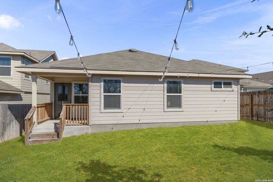 Exterior details and patio area of a home in The Canyons at Amhurst, San Antonio (Image 27).