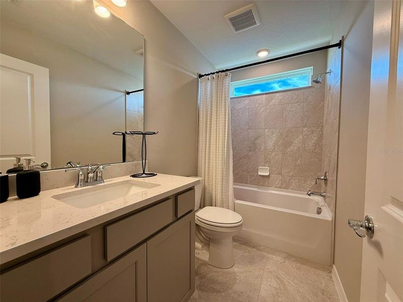 Furnished interior view inside a new home in , Winter Garden (Image 23).