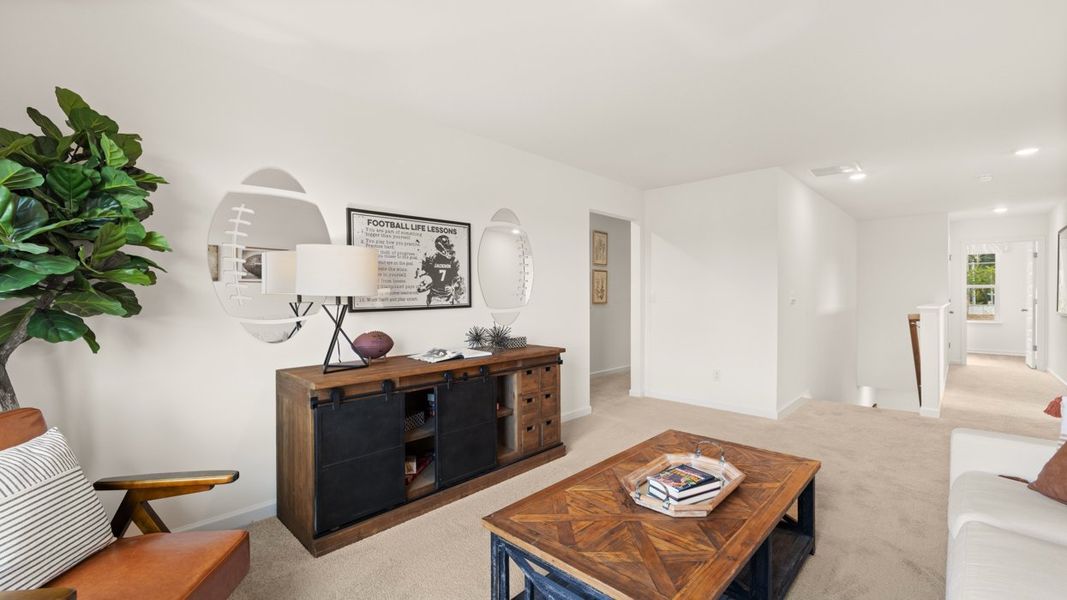 Representative furnished interior of a home built from the Holbrook by D.R. Horton in Independence, Loganville (Image 10).
