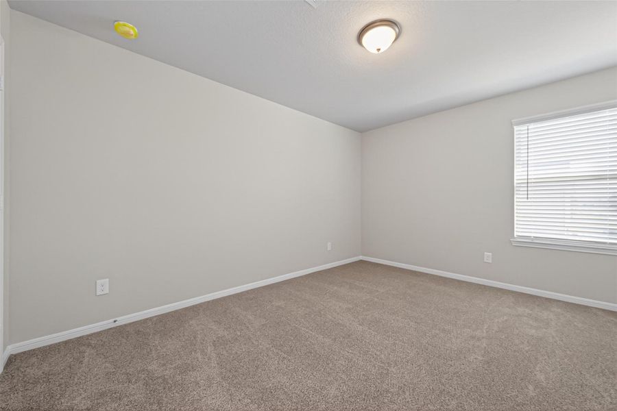 Spacious, unfurnished interior of a new home in Woodland Lakes, Houston (Image 39).