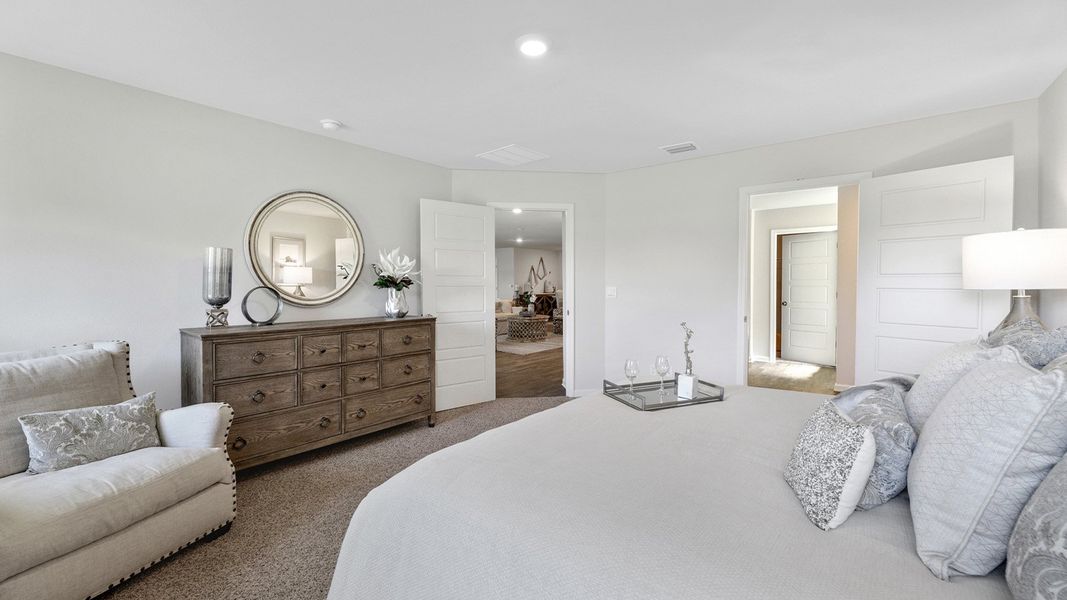 Representative furnished interior of a home built from the The Sawyer by D.R. Horton in The Hammocks, Crawfordville (Image 23).