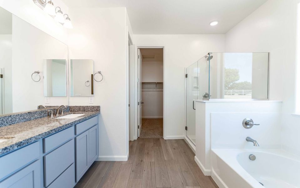 Furnished interior view inside a new home in Heritage Pointe, Chino Valley (Image 6).