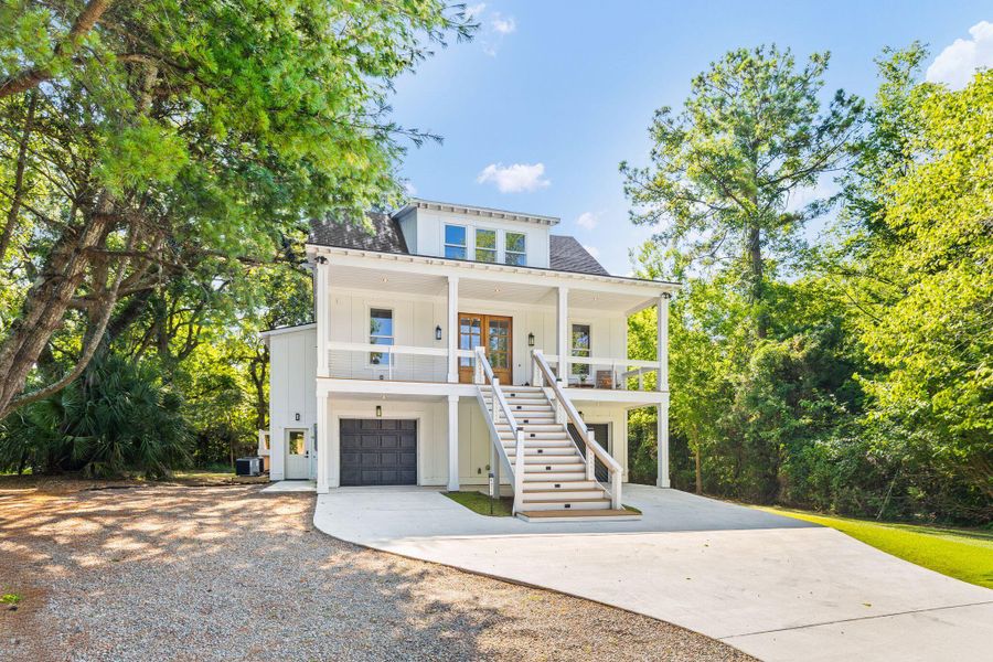 Front exterior of a new home in , Charleston, SC, highlighting curb appeal (Image 28). Front exterior of a new home in , Charleston, SC, highlighting curb appeal (Image 28).
