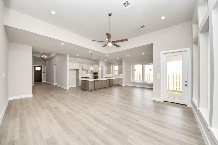 Spacious, unfurnished interior of a new home in COLTON: Prestige Collection, Montgomery (Image 24). Spacious, unfurnished interior of a new home in COLTON: Prestige Collection, Montgomery (Image 24).
