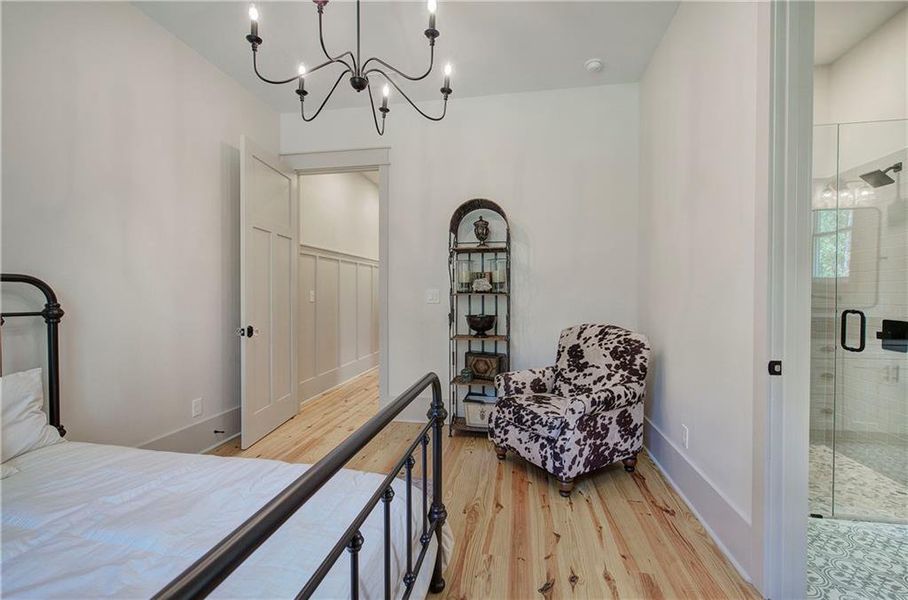 Furnished interior view inside a new home in , Temple (Image 47).