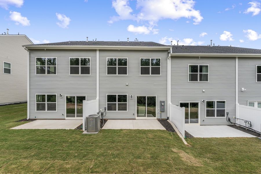 Front exterior of a new home in Edwards Station, Taylors, SC, highlighting curb appeal (Image 2).