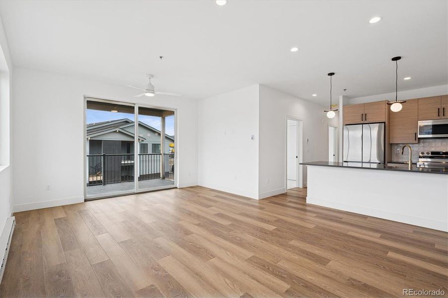 Spacious, unfurnished interior of a new home in , Fraser (Image 18).