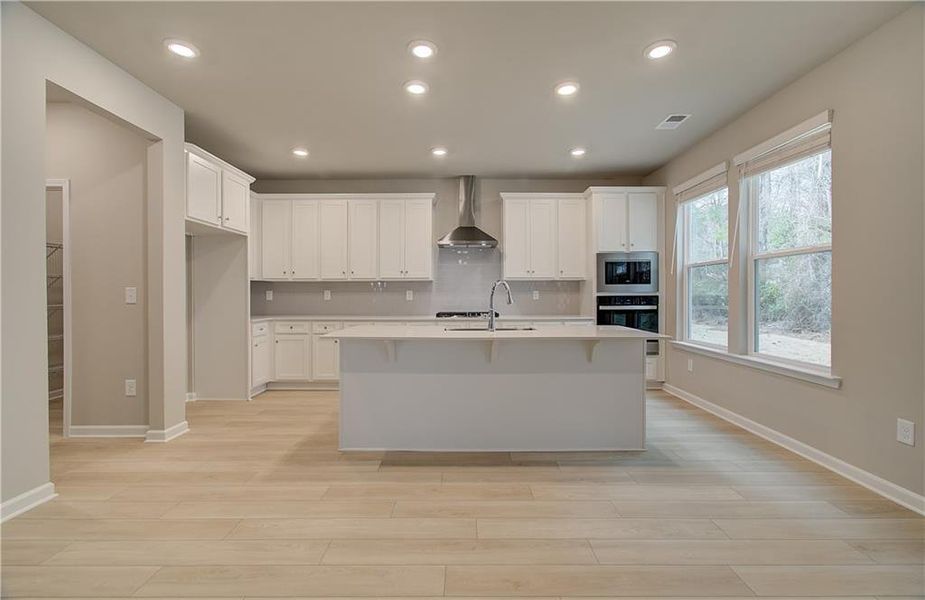 Furnished interior view inside a new home in Cooper Park, McDonough (Image 8).