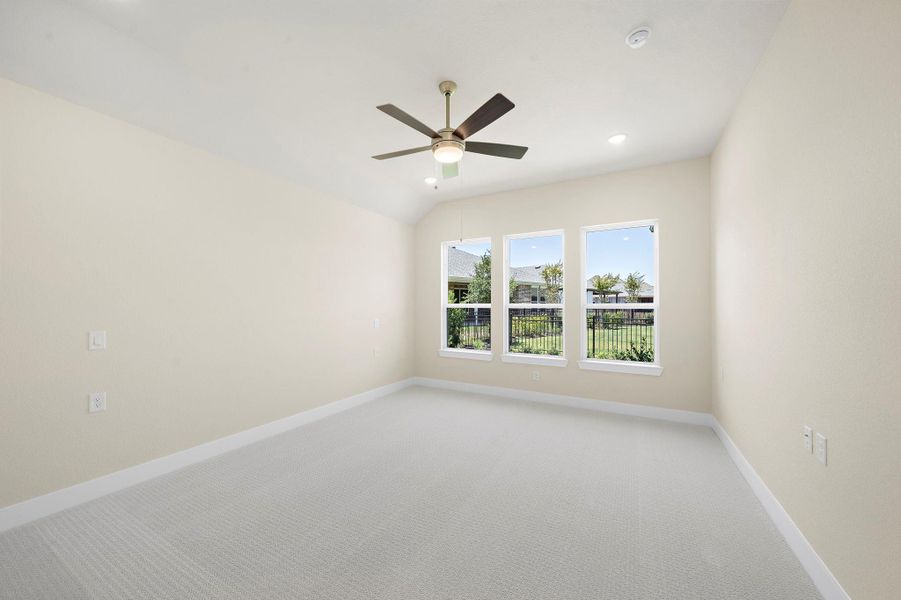 Spacious, unfurnished interior of a new home in Chambers Creek, Willis (Image 24). Spacious, unfurnished interior of a new home in Chambers Creek, Willis (Image 24).