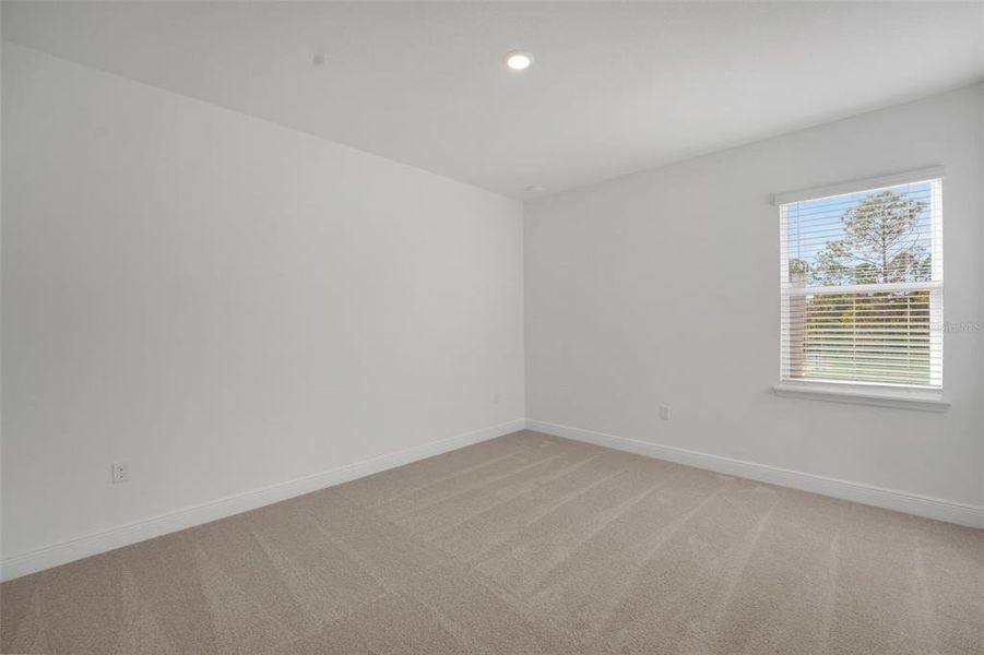 Spacious, unfurnished interior of a new home in Palms at Windermere, Windermere (Image 27).