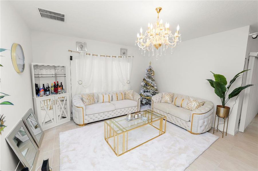 Furnished interior view inside a new home in Ironwood, Lakeland (Image 10).