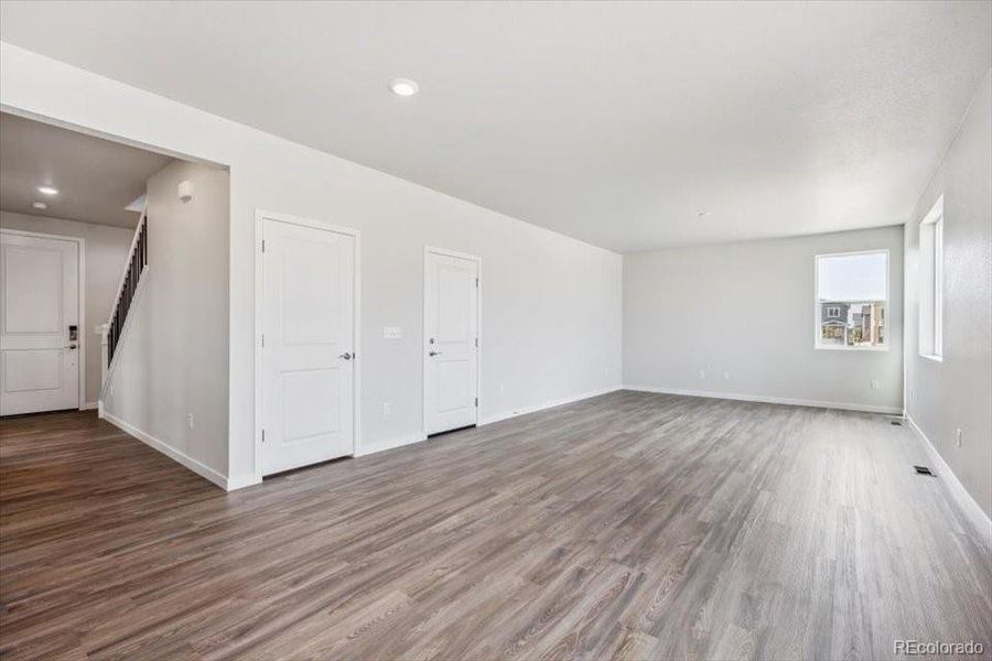 Spacious, unfurnished interior of a new home in Farmlore, Brighton (Image 15).