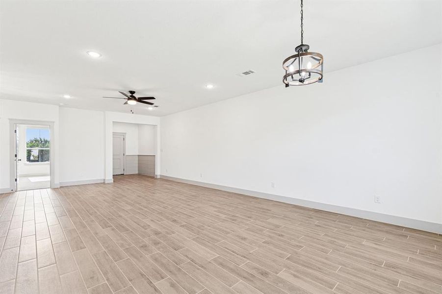 Spacious, unfurnished interior of a new home in , Granbury (Image 13). Spacious, unfurnished interior of a new home in , Granbury (Image 13).
