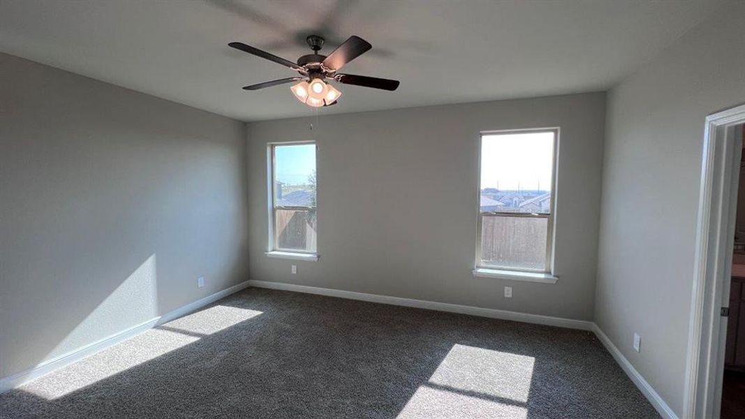 Spacious, unfurnished interior of a new home in Bluestem, Rhome (Image 14).