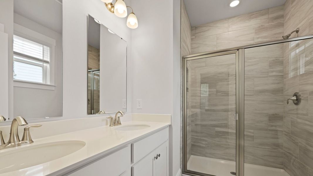 Furnished interior view inside a new home in Sheep Island, Summerville (Image 6). Furnished interior view inside a new home in Sheep Island, Summerville (Image 6).
