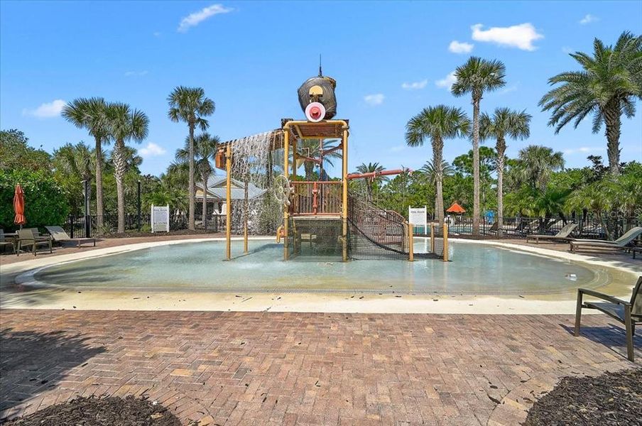 Community amenities in , Sarasota (Image 44).