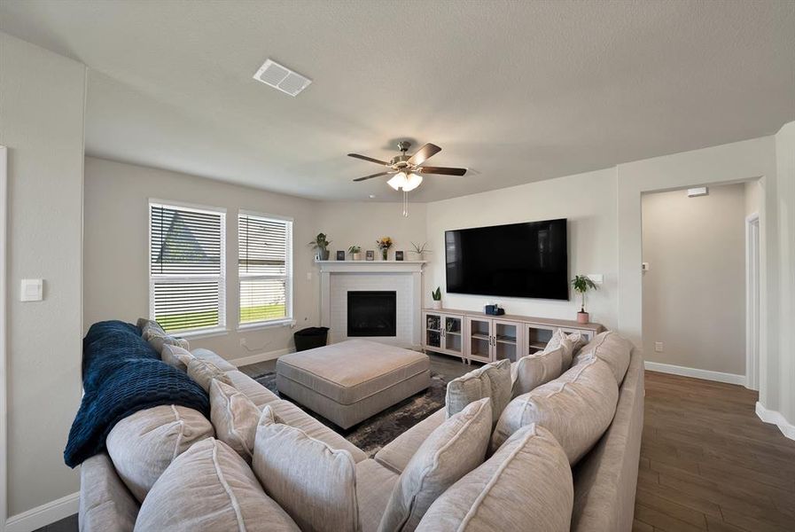 Furnished interior view inside a new home in Pecan Square, Northlake (Image 30).