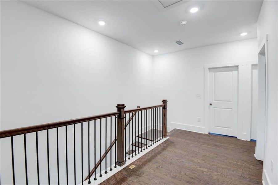 Spacious, unfurnished interior of a new home in Park Vue, Atlanta (Image 14). Spacious, unfurnished interior of a new home in Park Vue, Atlanta (Image 14).